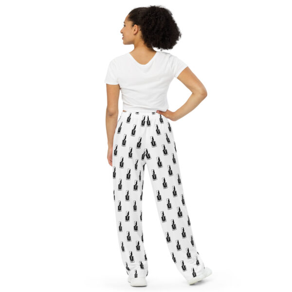 Unisex-Hose mit weiten Beinen “Nail Polish” White